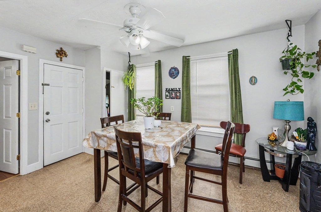18 Pleasant St Property Photo 10