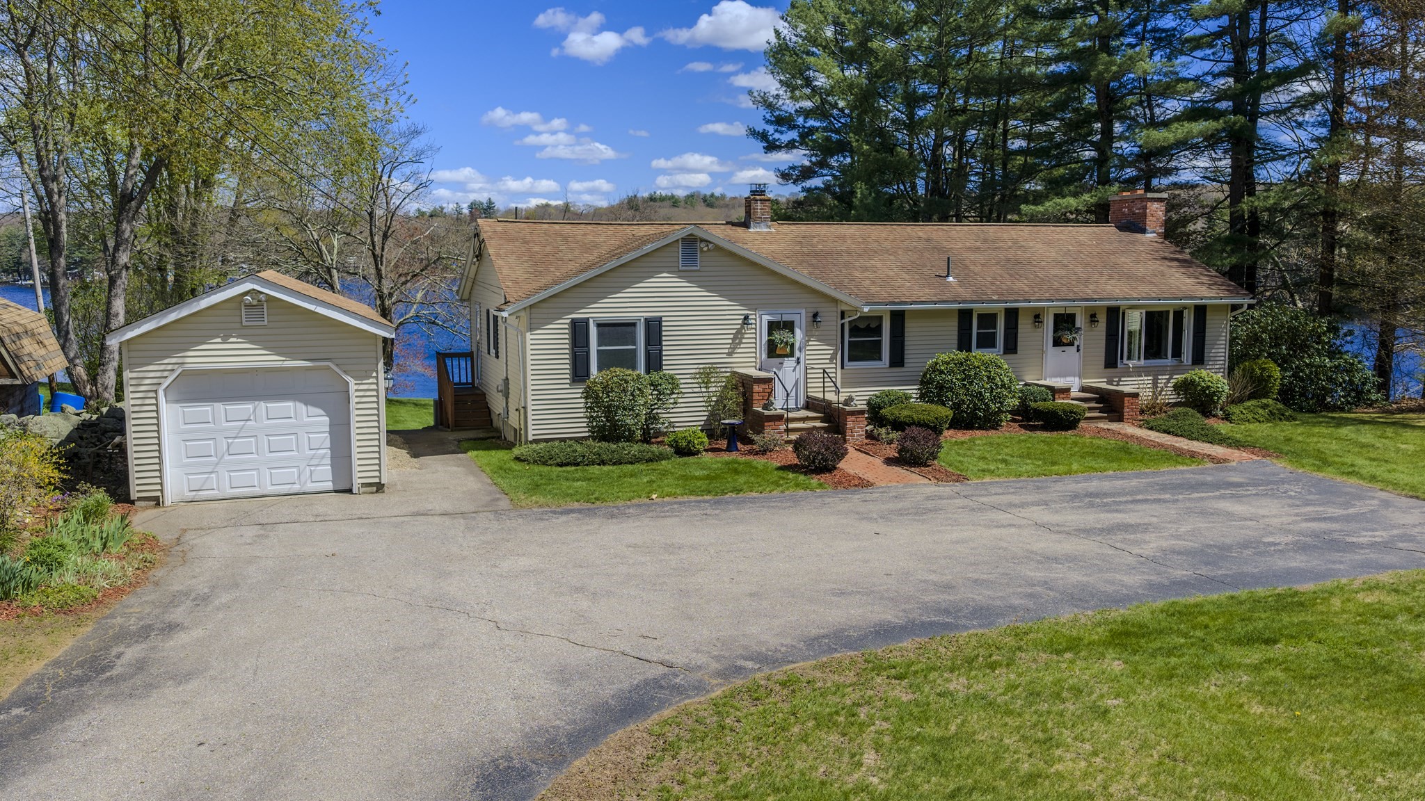 132 Paxton Rd Property Photo 4