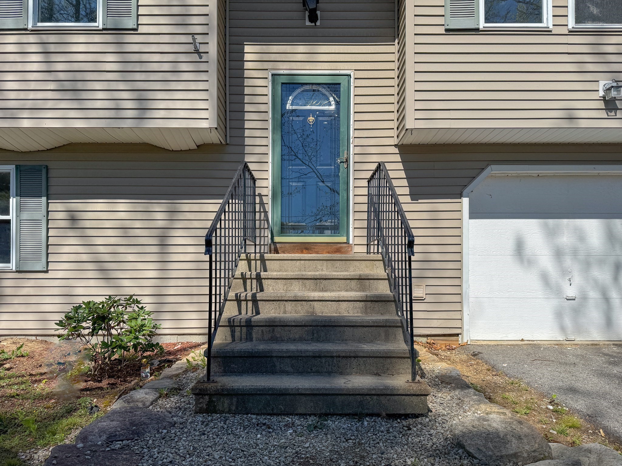 177 Gore Rd Property Photo 4