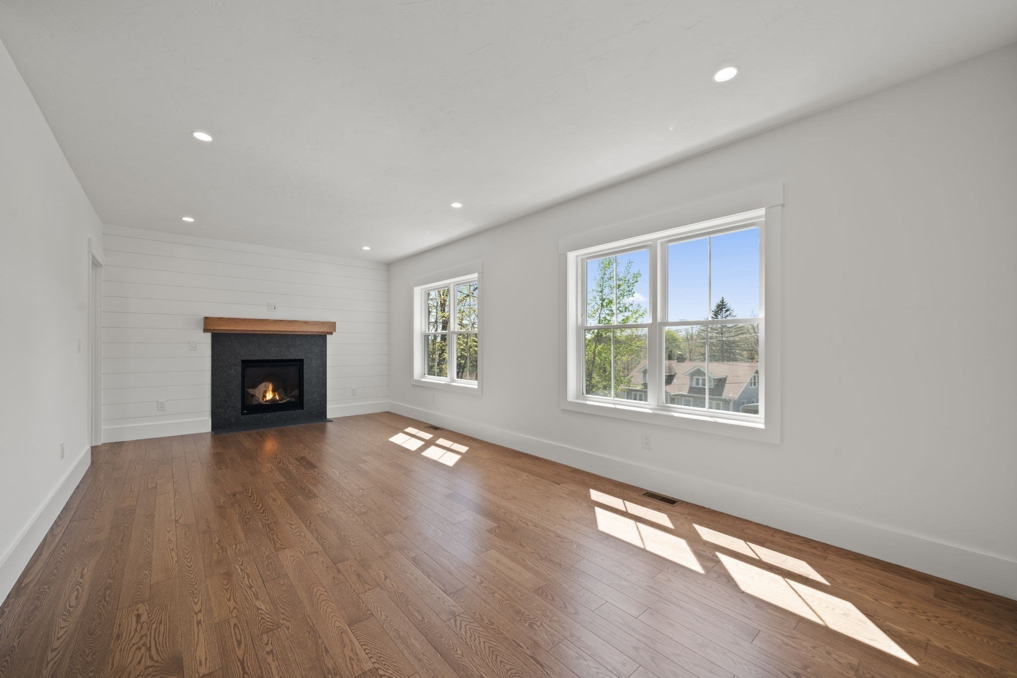 301 Maple Property Photo 12