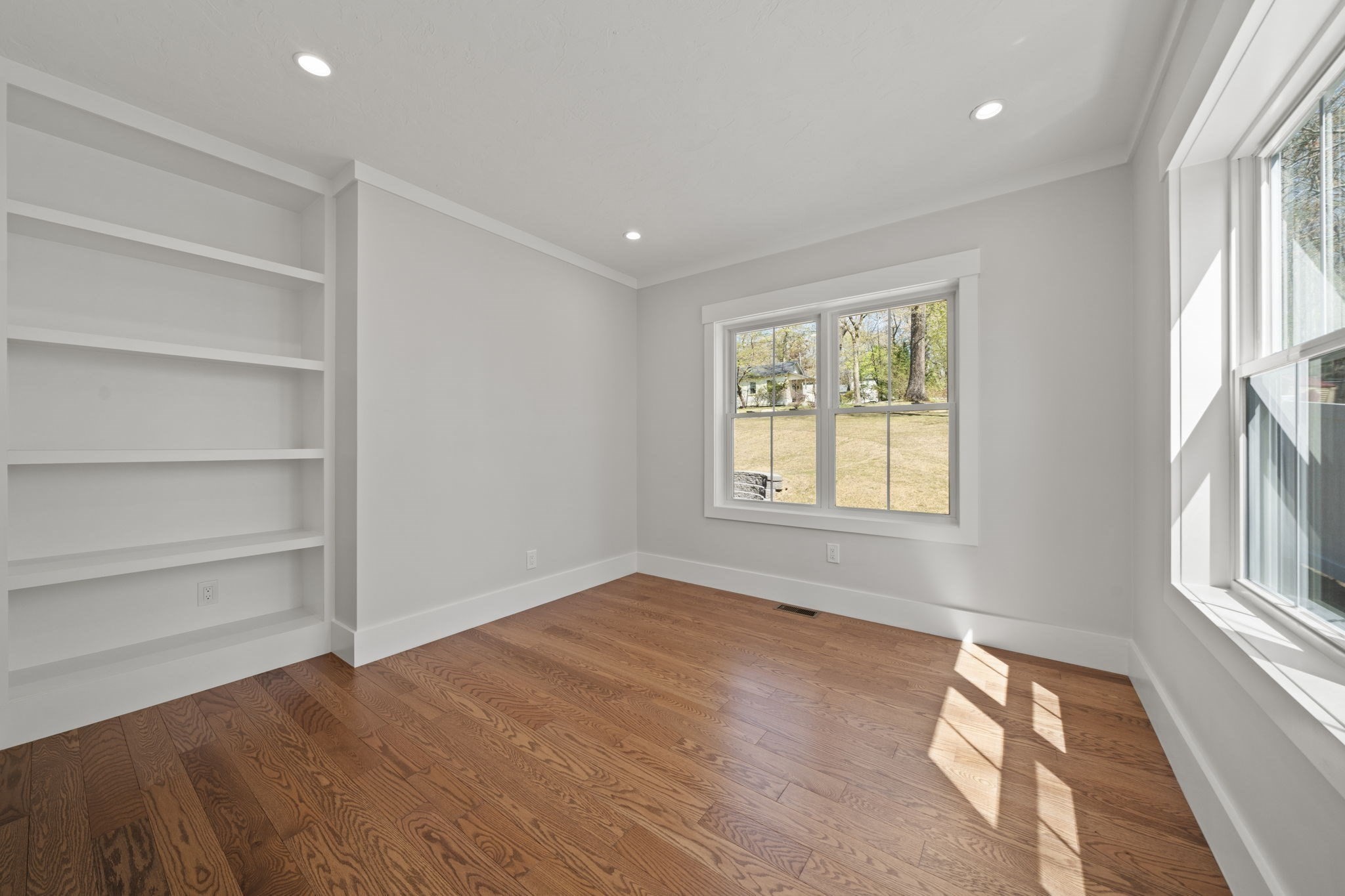 301 Maple Property Photo 14