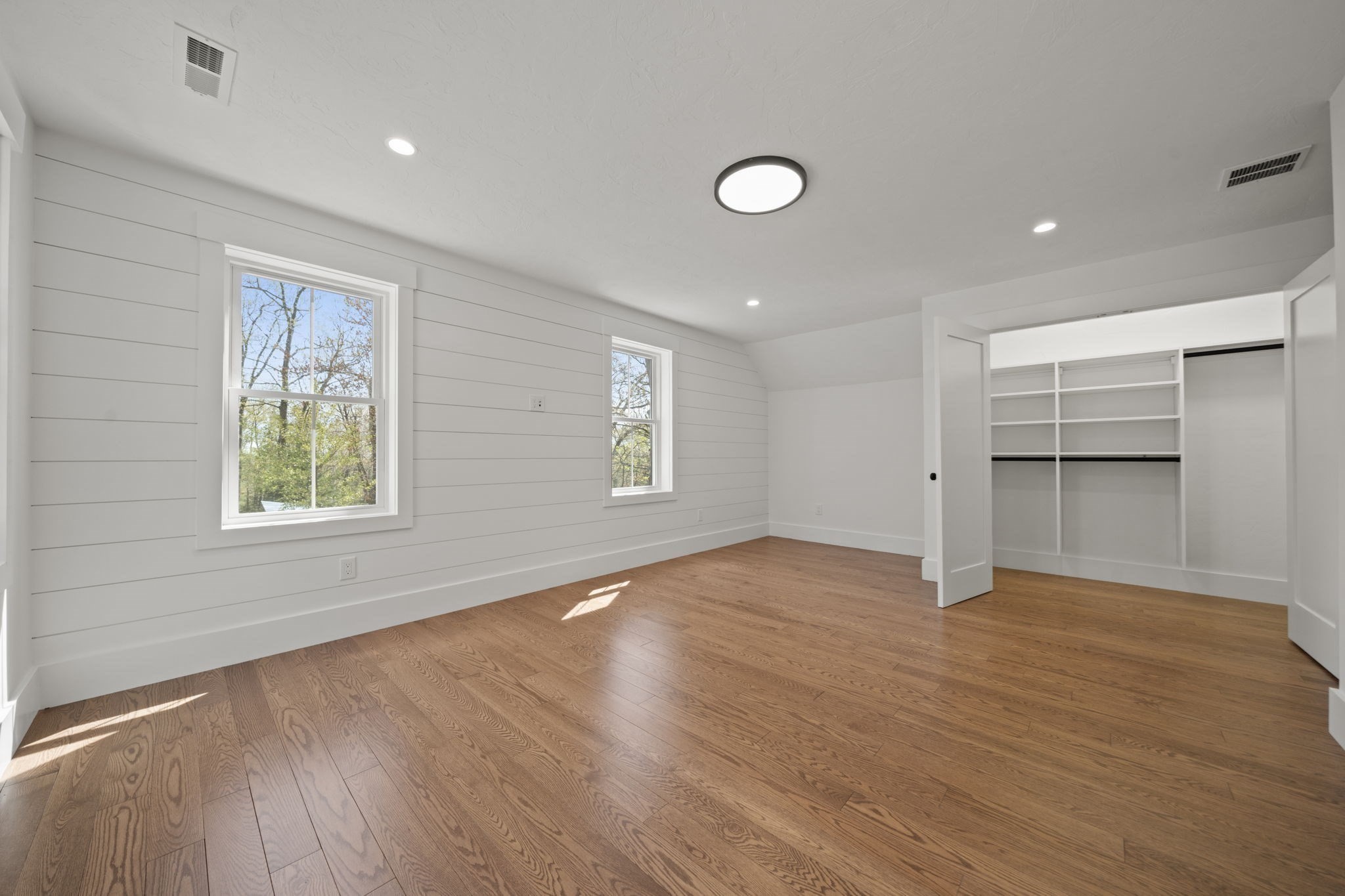 301 Maple Property Photo 17