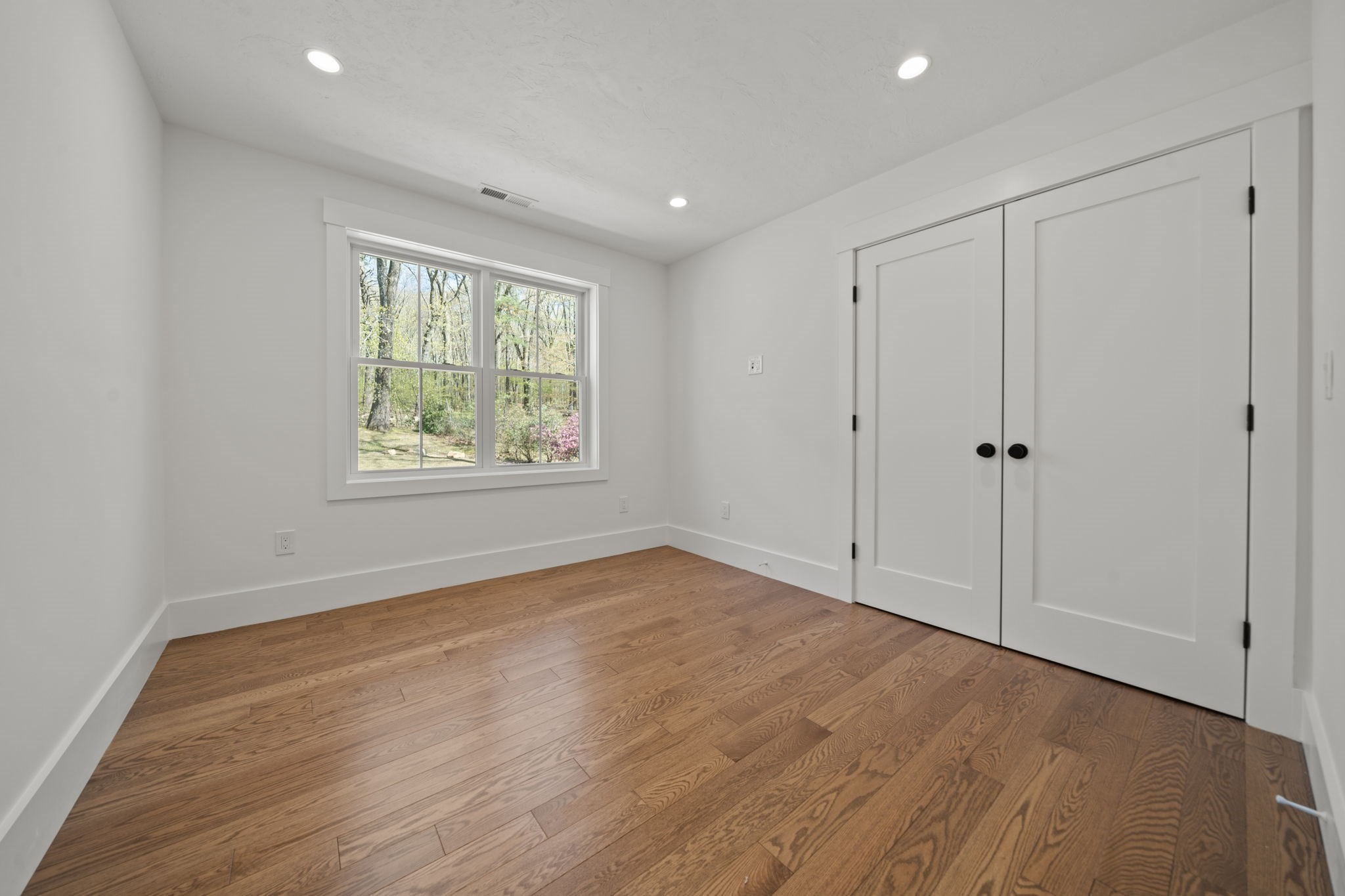 301 Maple Property Photo 24
