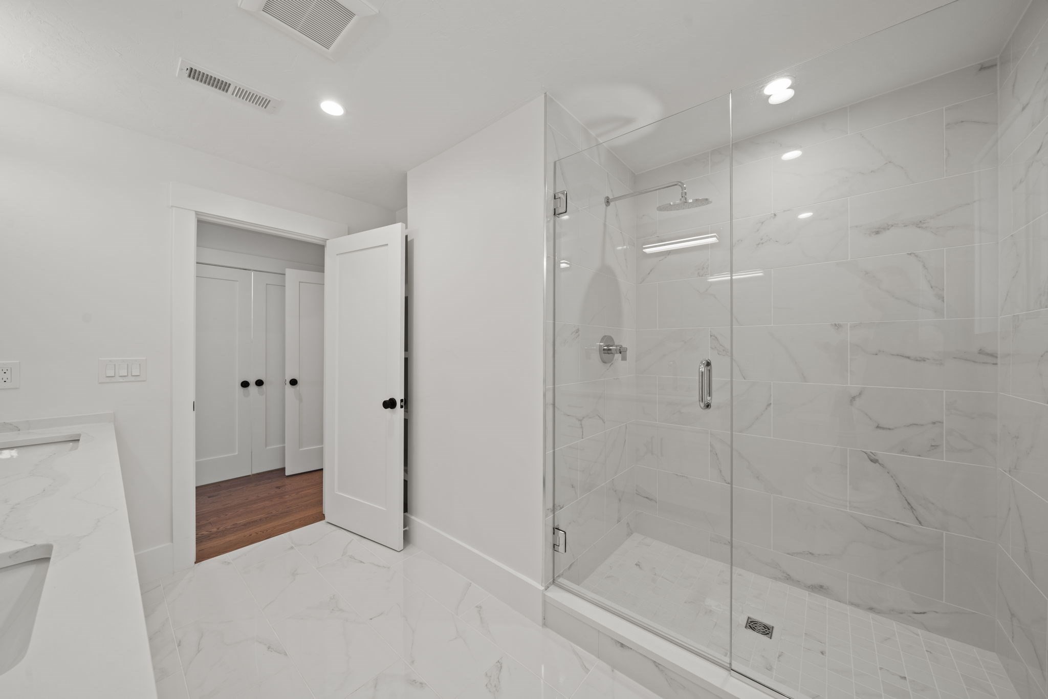 301 Maple Property Photo 25