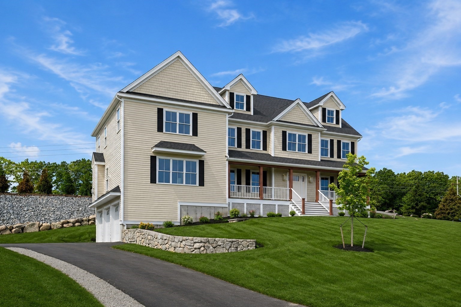 16 Couture Way Property Photo 2