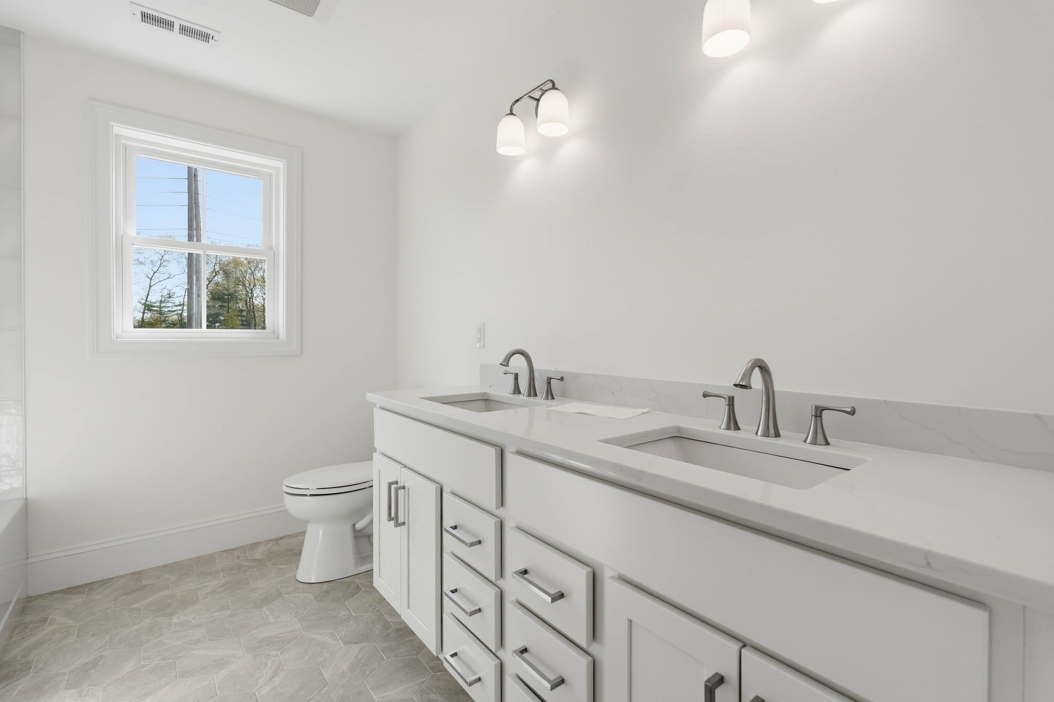 16 Couture Way Property Photo 28