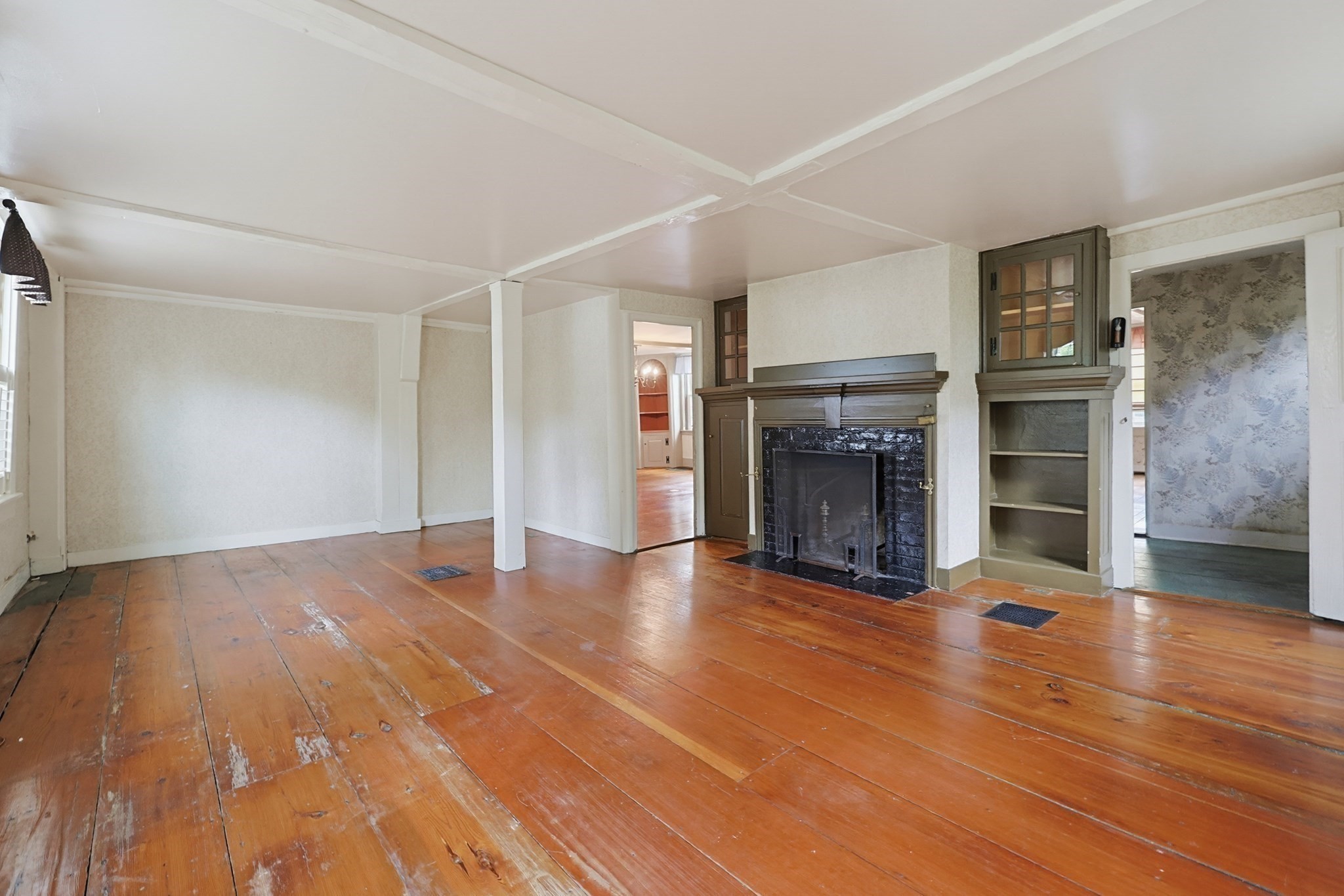260 State Road Property Photo 10