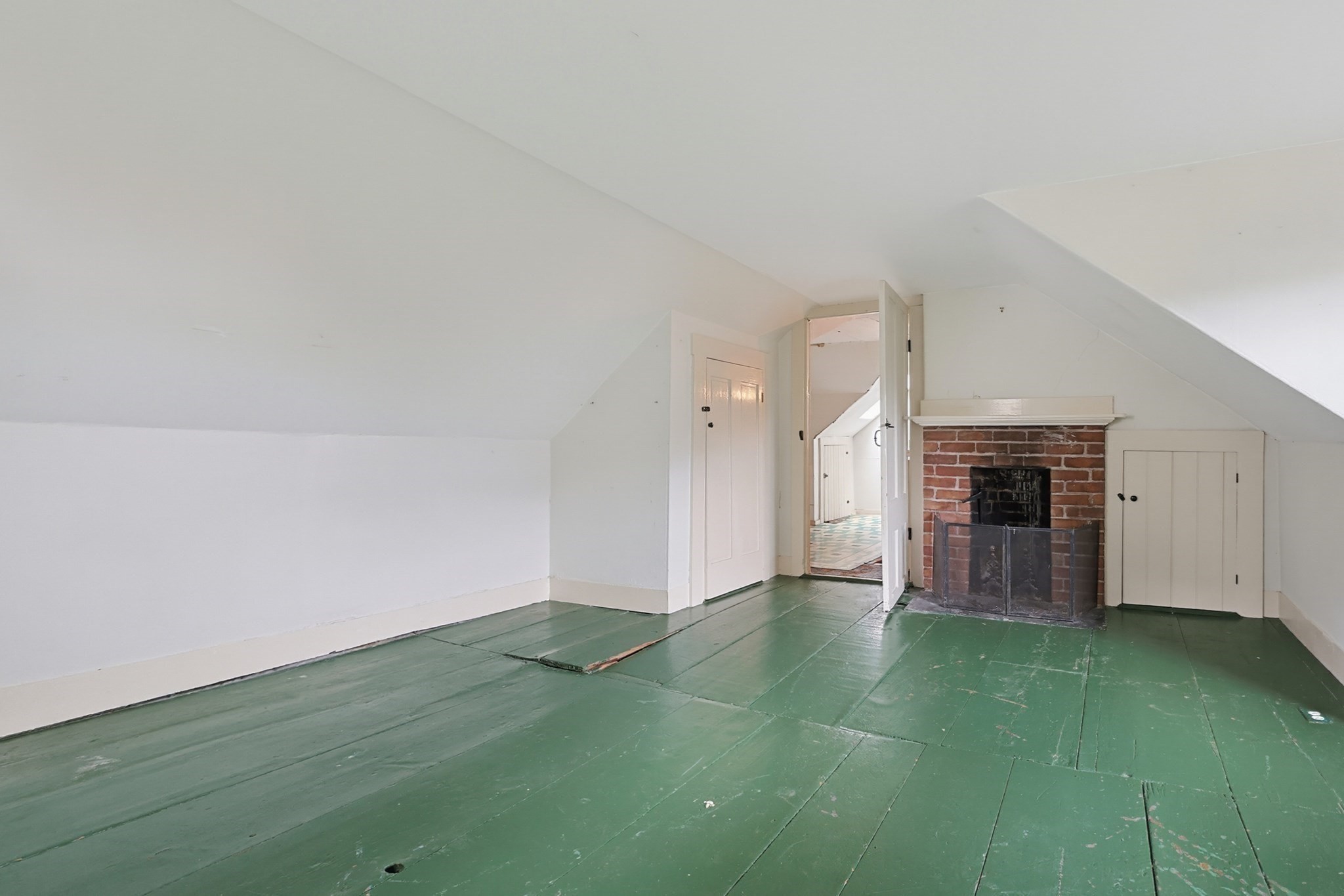 260 State Road Property Photo 17