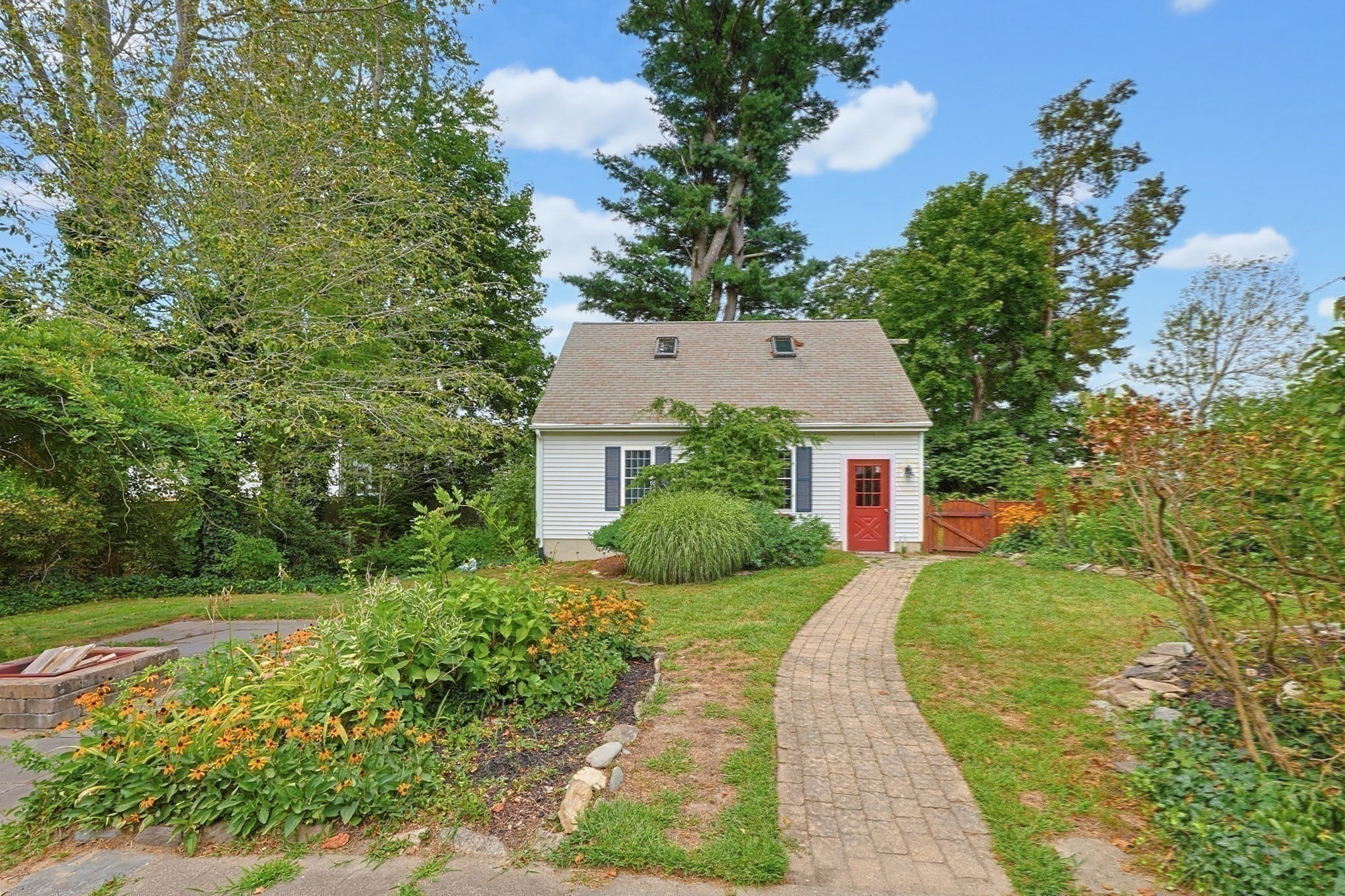 260 State Road Property Photo 32