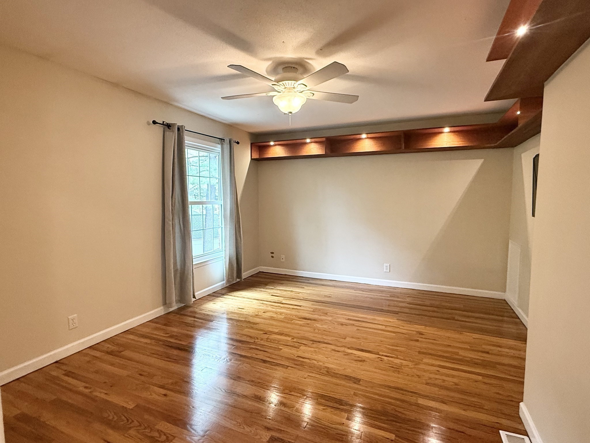 115 Jamestown Drive # 115 Property Photo 21