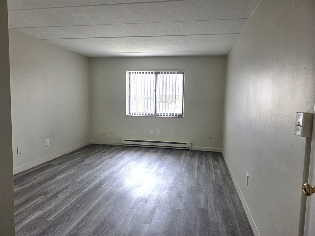576 Washington Street # 404 Property Photo 13