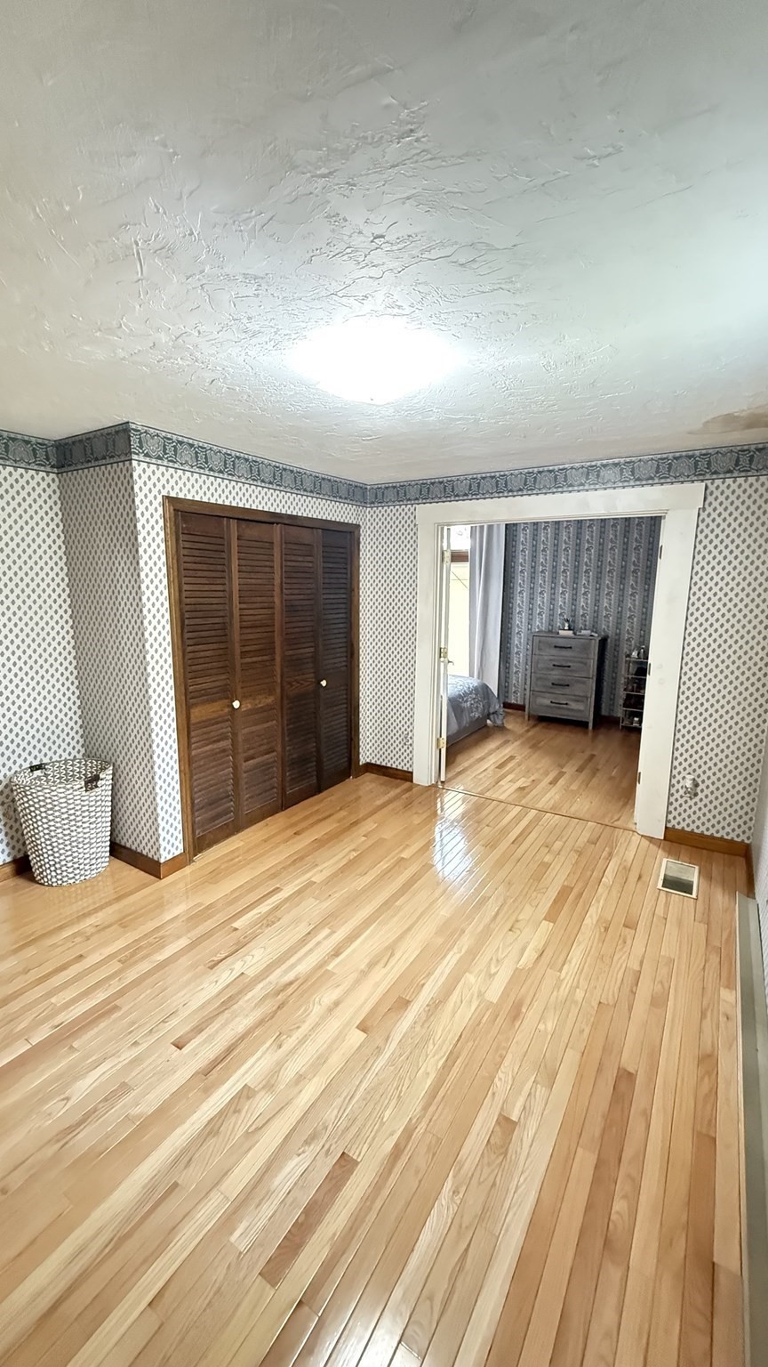 83 Ash St Property Photo 18