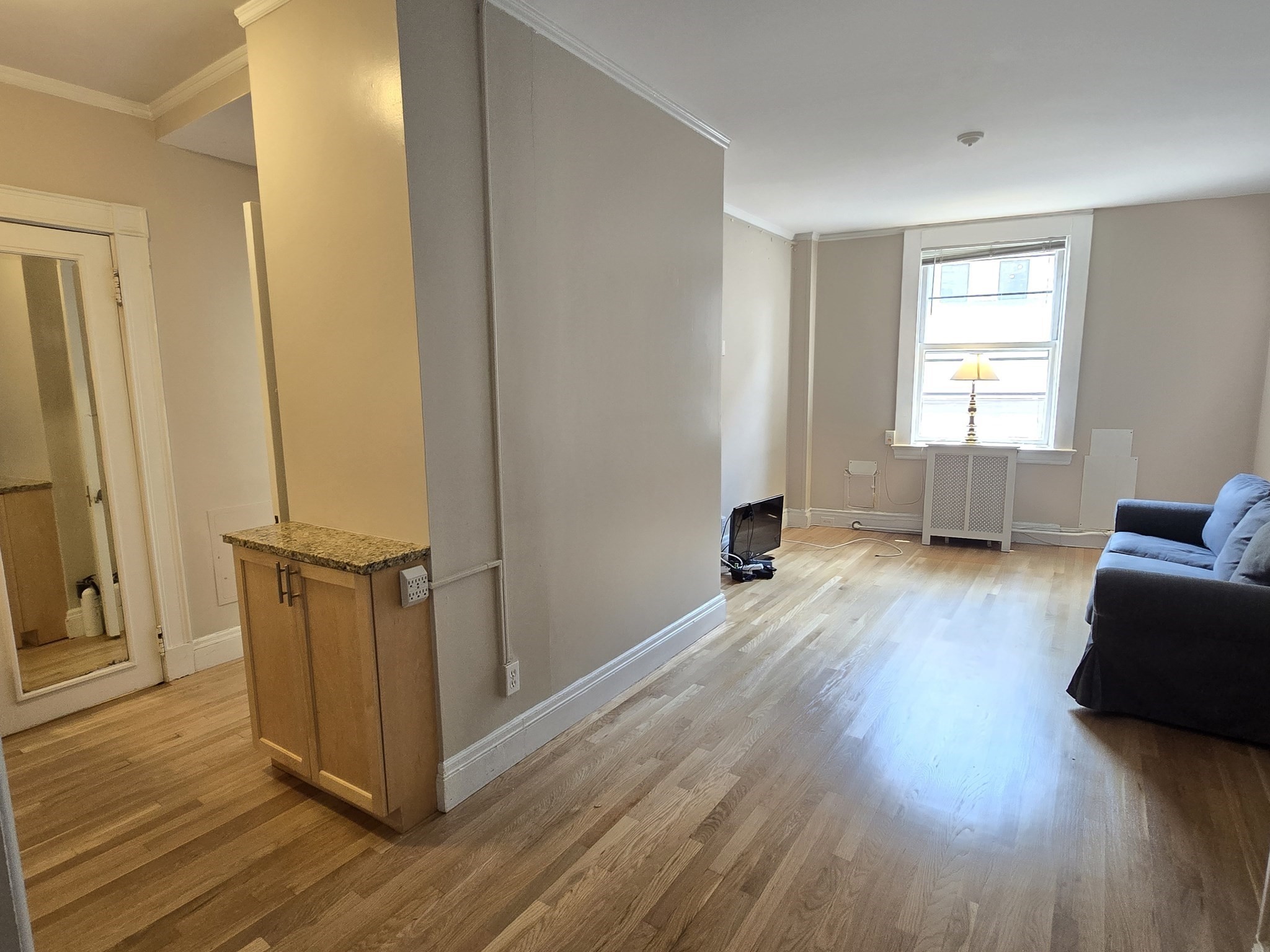 21 Beacon St # 6c Property Photo 2