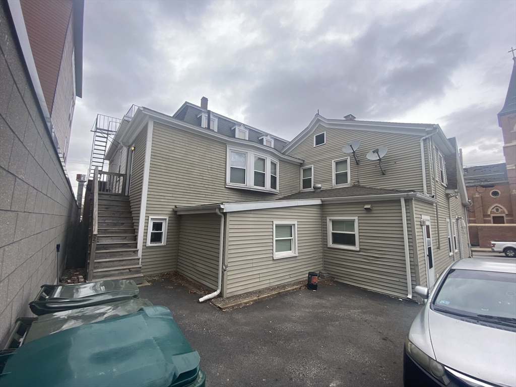 67 Washington Street Property Photo 4
