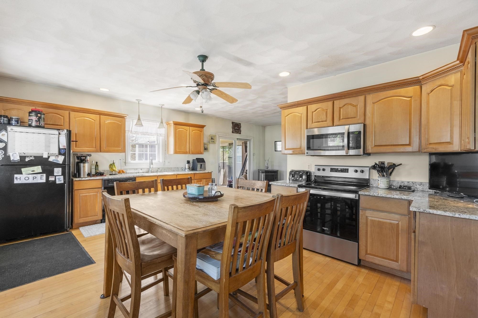 3 Southwick Rd Property Photo 2