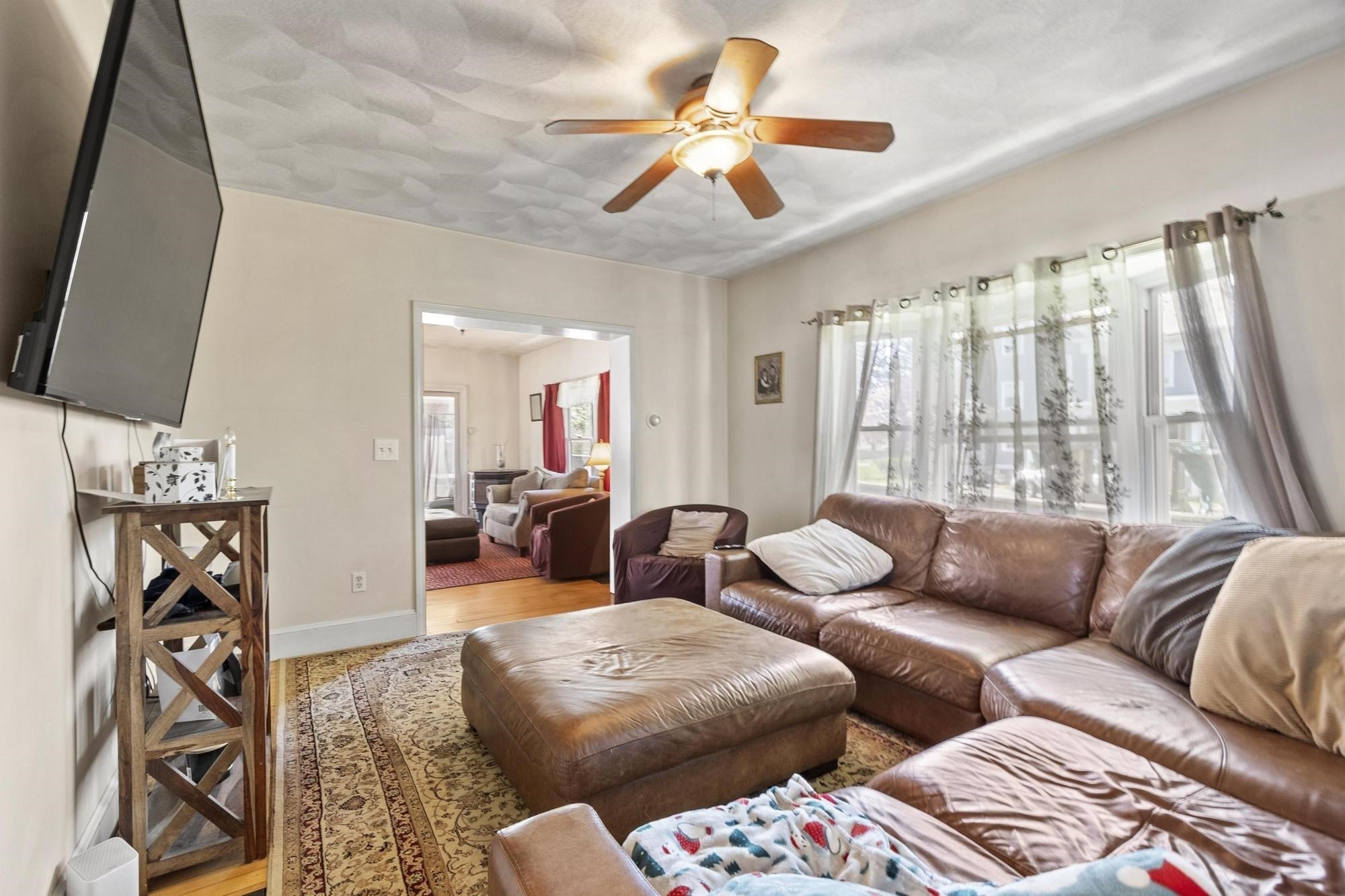 3 Southwick Rd Property Photo 13