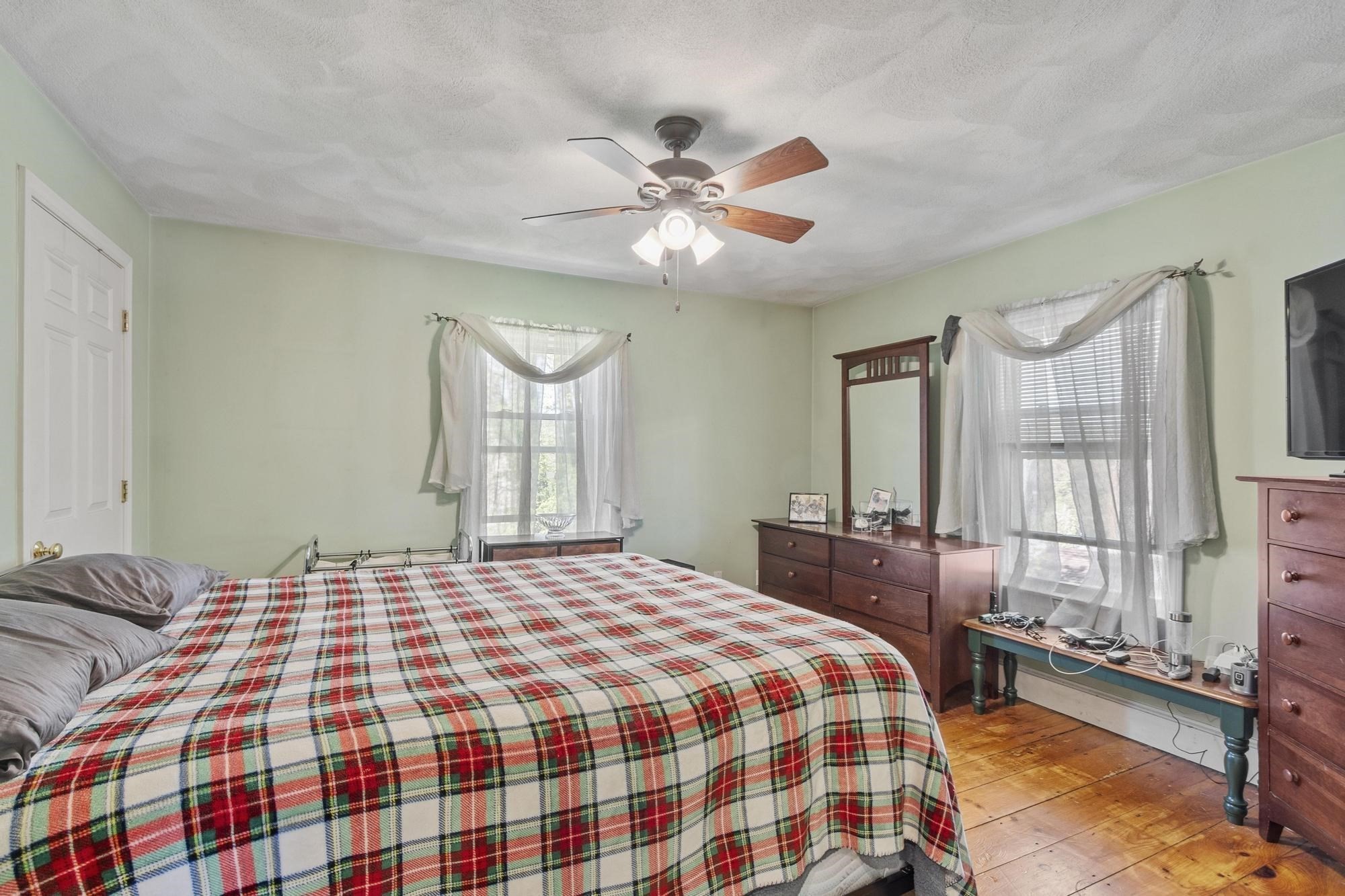 3 Southwick Rd Property Photo 18