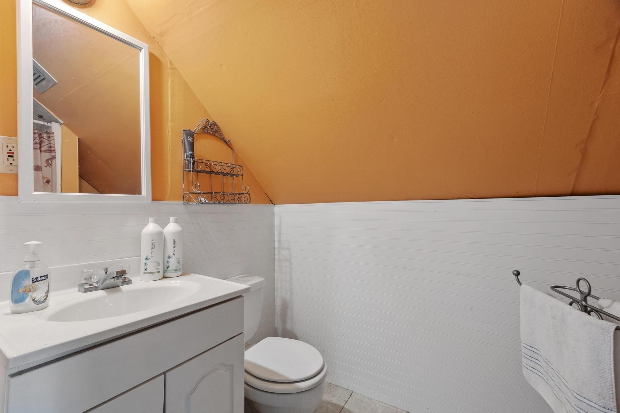 3 Southwick Rd Property Photo 27