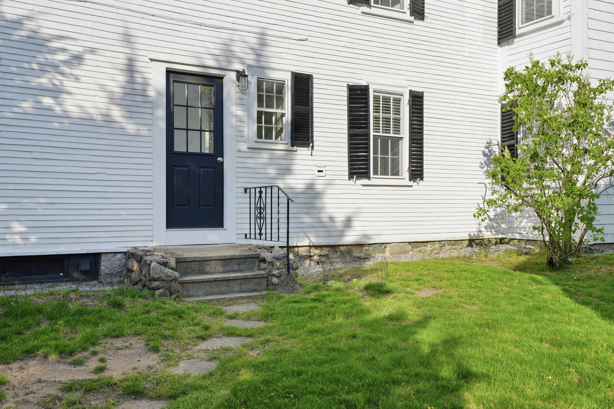 198 South Street # A Property Photo 3