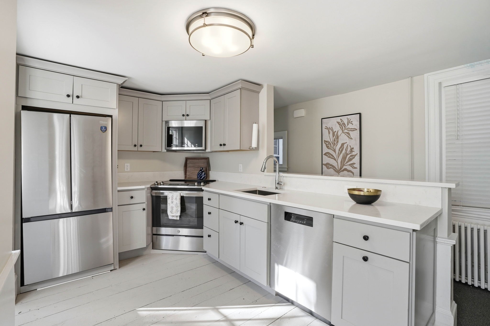 198 South Street # A Property Photo 8
