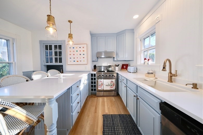 82 Center Property Photo 6