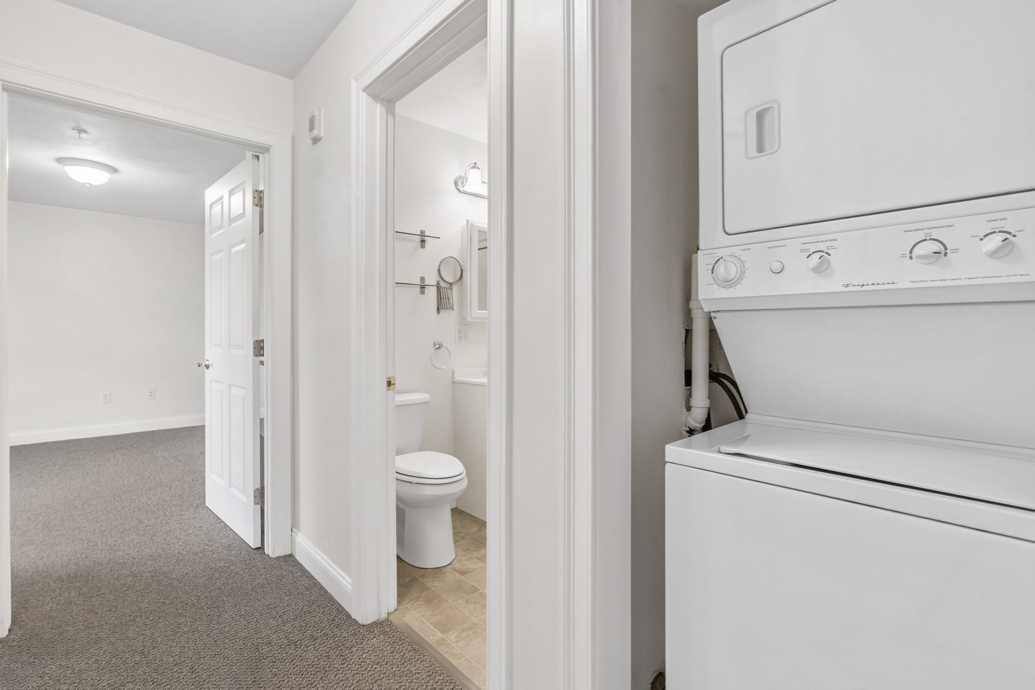 26 Greenleaves Dr # 602 Property Photo 16