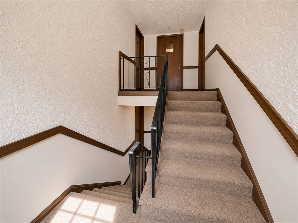 53 Swanson Ct # 33c Property Photo 8