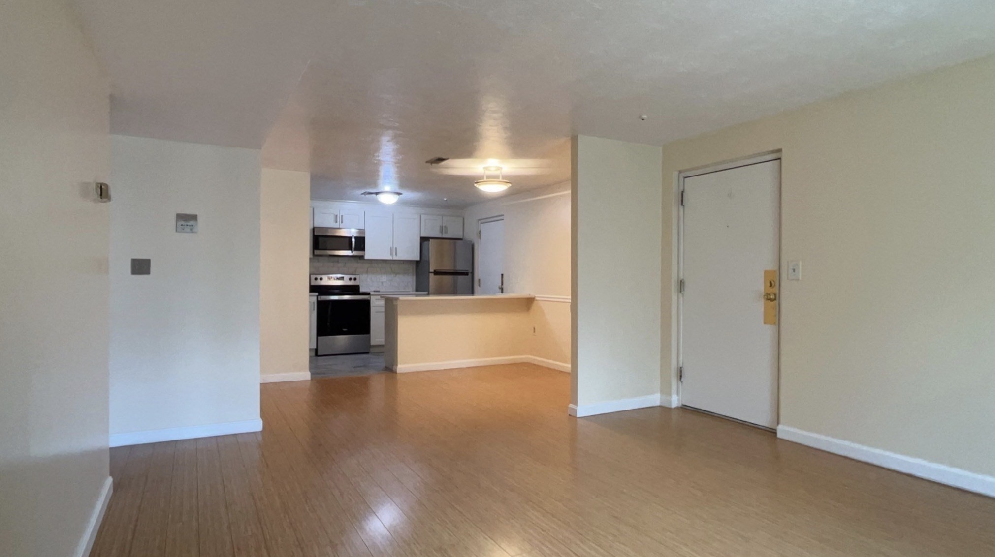 354 Neponset St Property Photo 7
