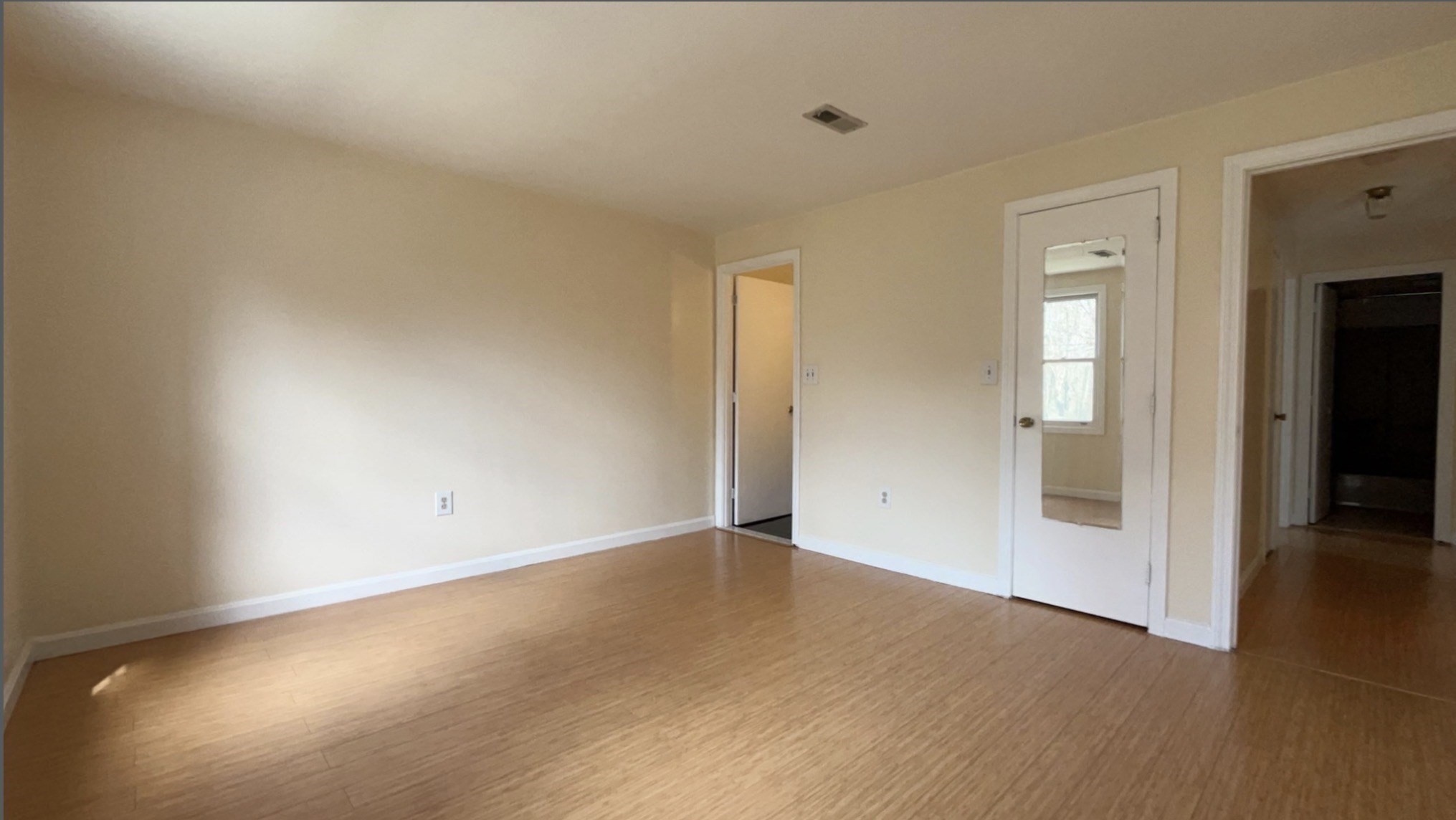 354 Neponset St Property Photo 9
