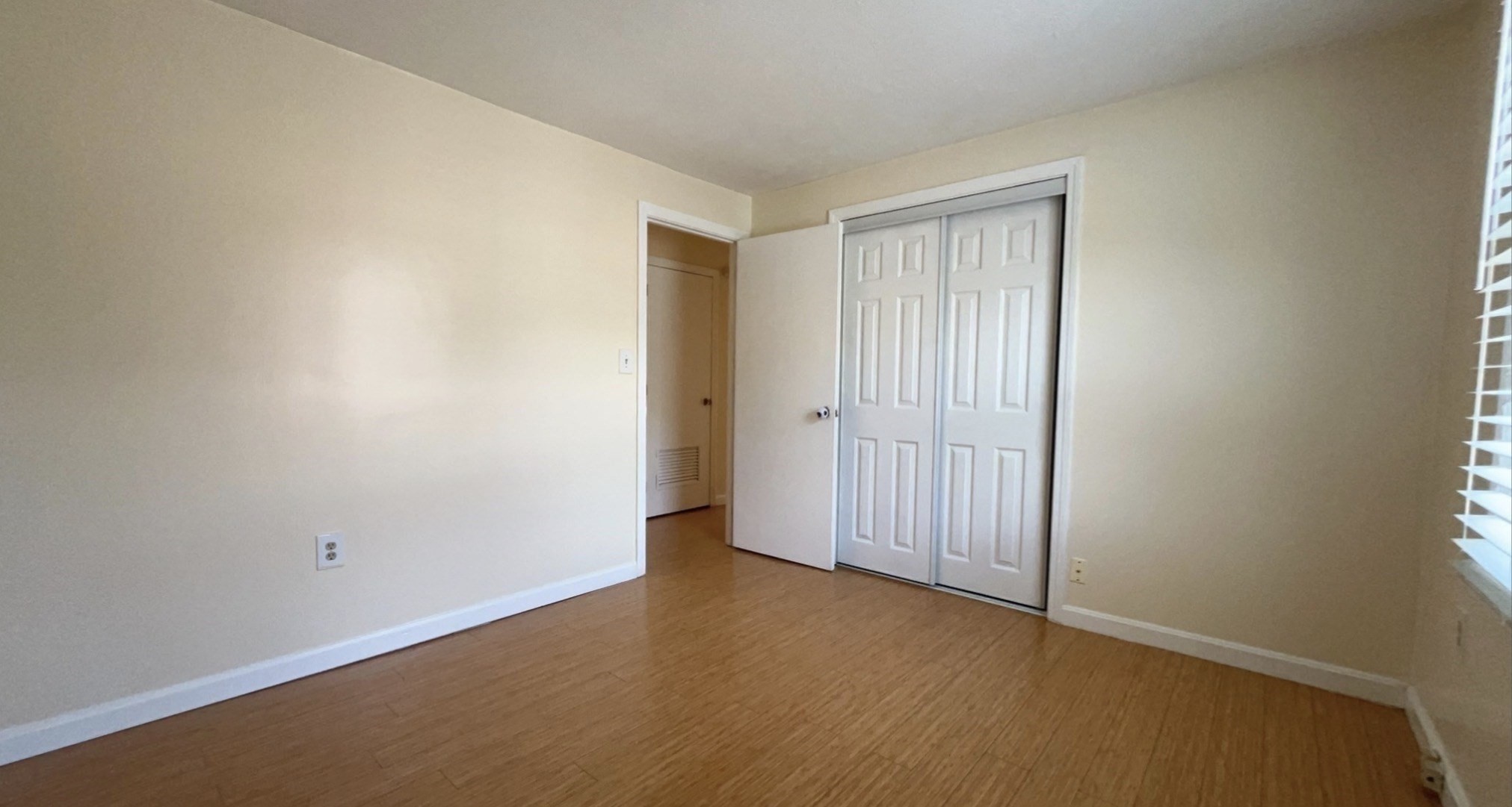 354 Neponset St Property Photo 11