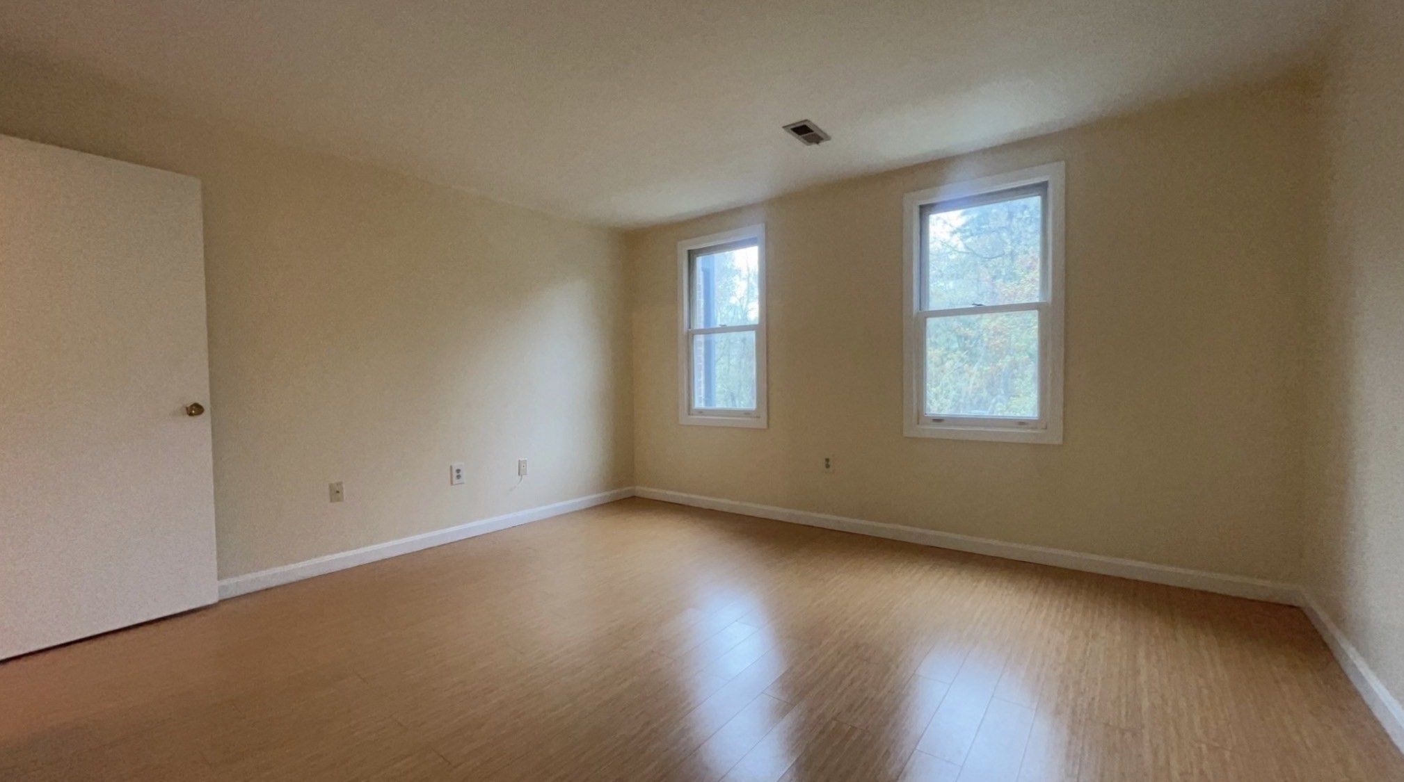 354 Neponset St Property Photo 12