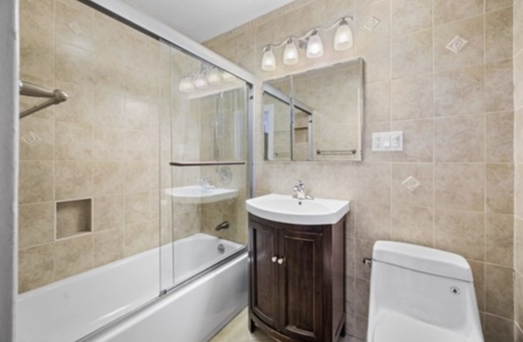 1834 Beacon St # 5 Property Photo 5