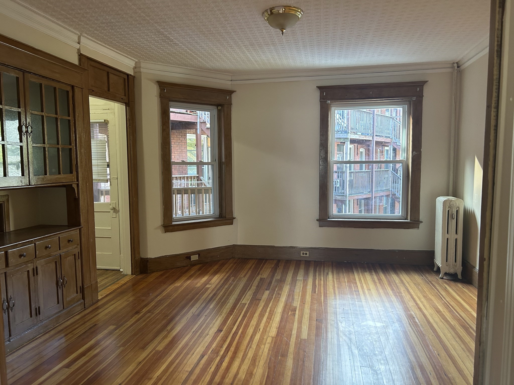 4 Laurel # 2 Property Photo 12