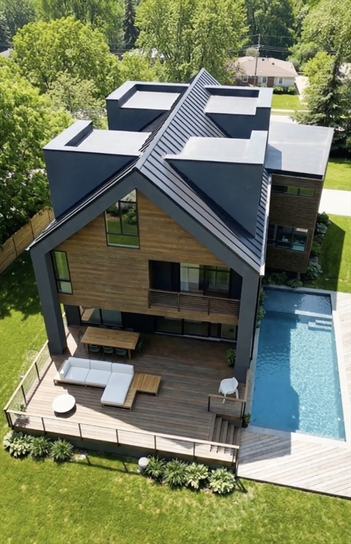 35 Metacomet Rd