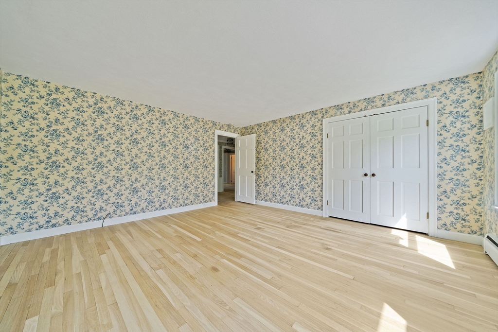 8 Conway Lane Property Photo 23