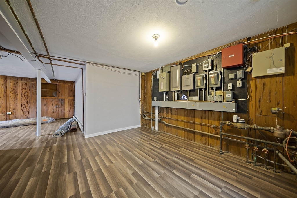 8 Conway Lane Property Photo 31