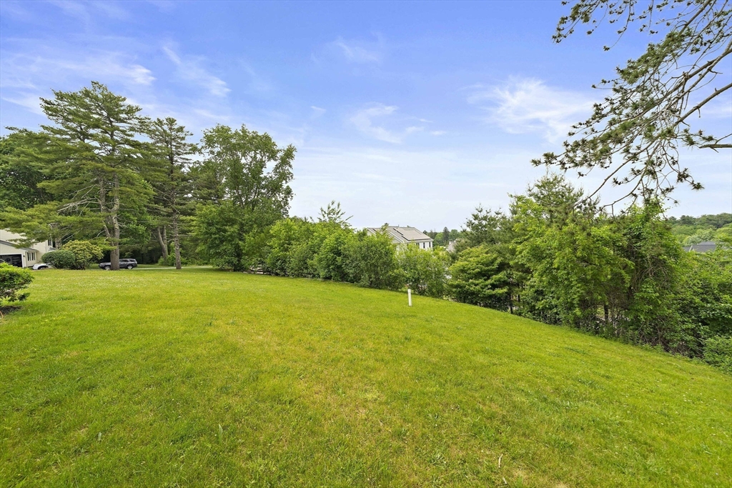 8 Conway Lane Property Photo 36