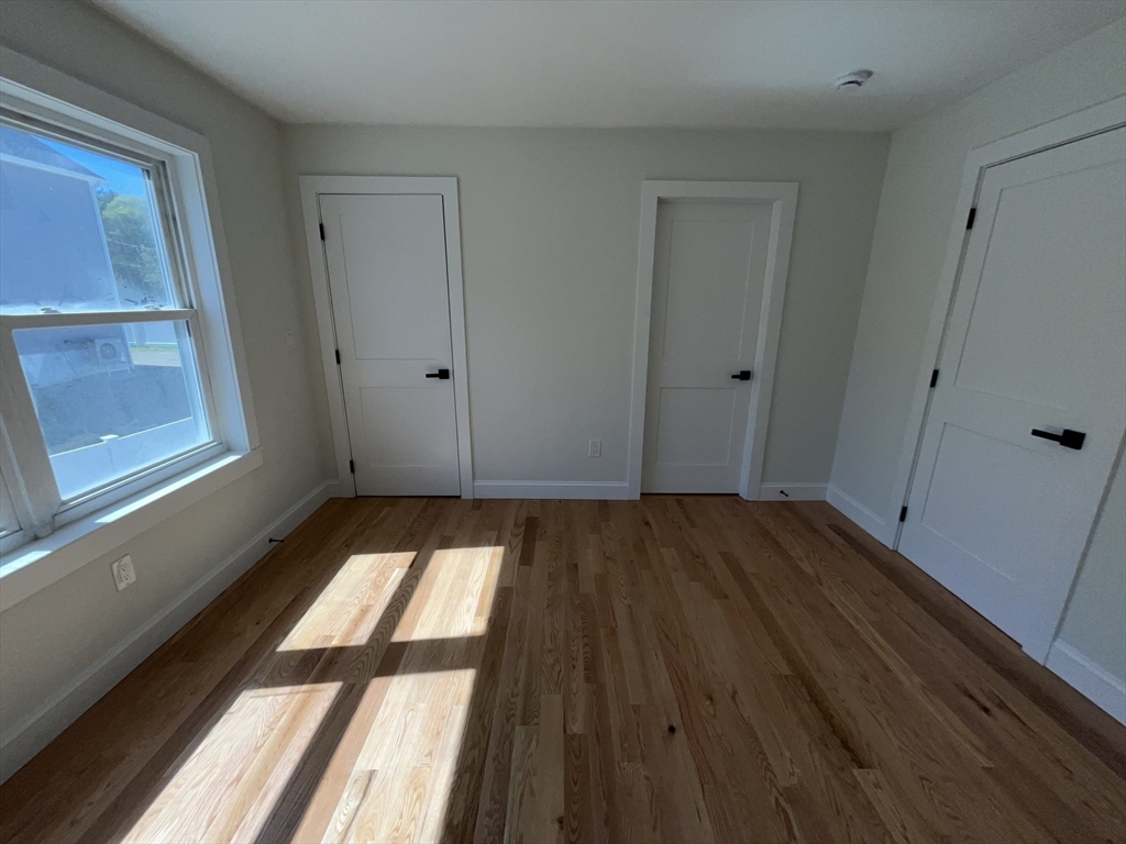 272 S Main St Property Photo 26