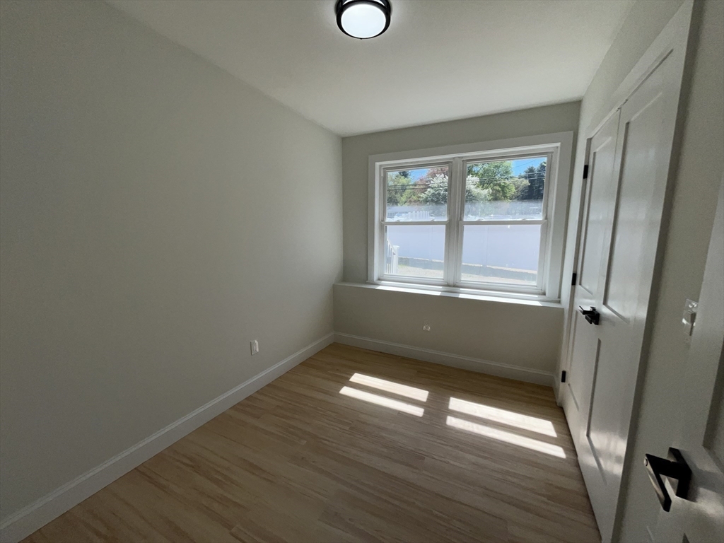 272 S Main St Property Photo 35