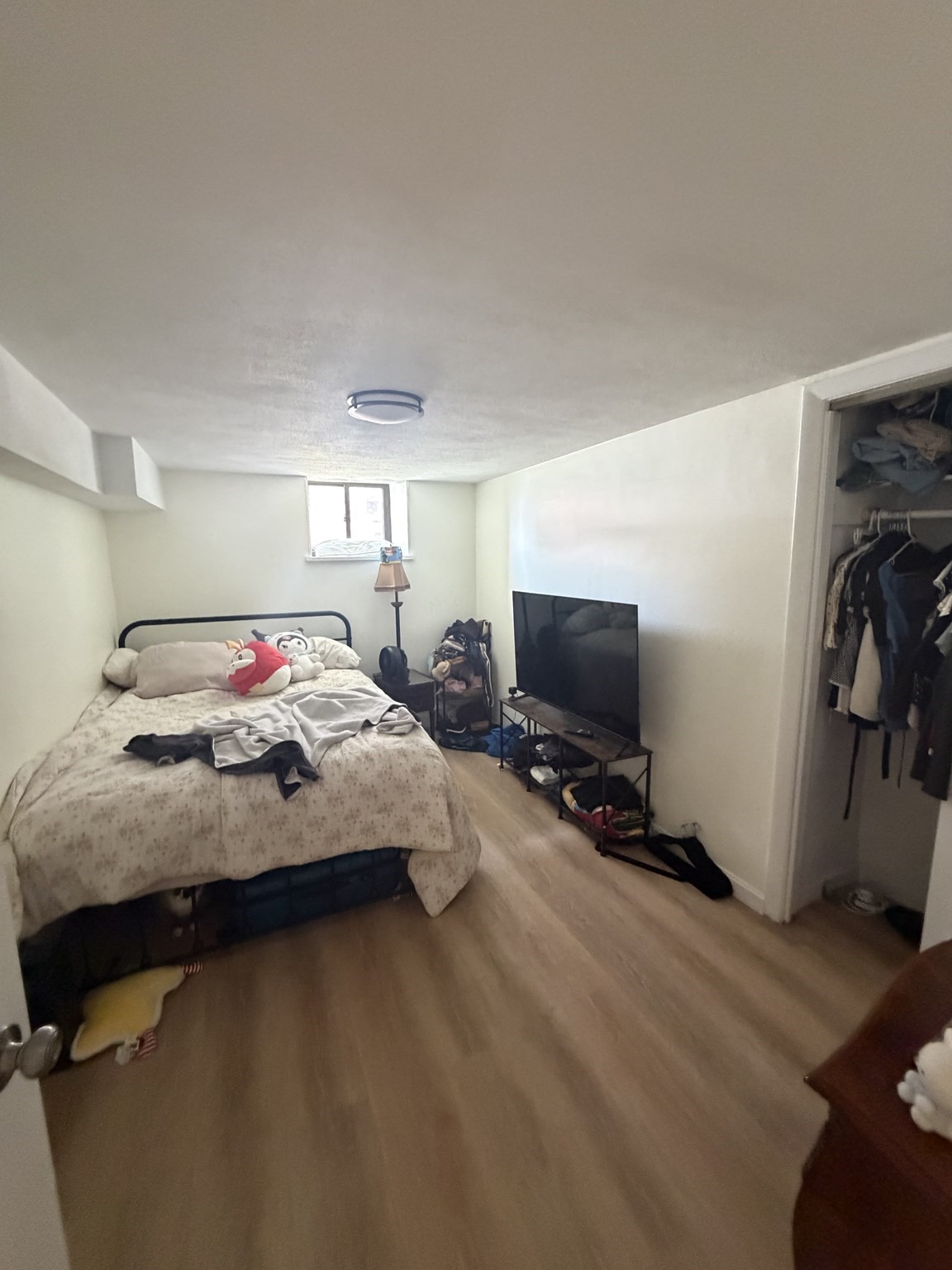 32 Reedsdale # D Property Photo 4