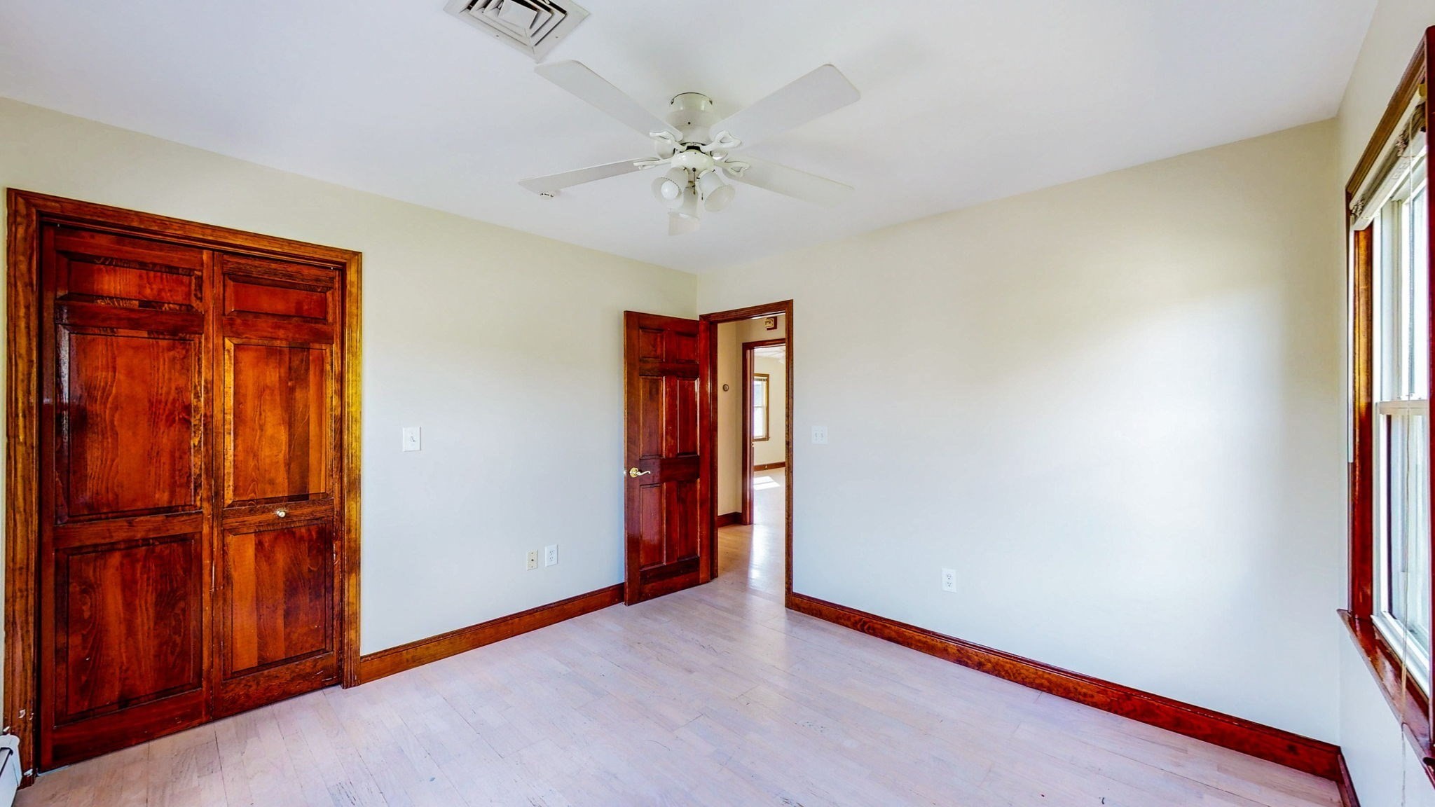 298 River St # 298 Property Photo 17