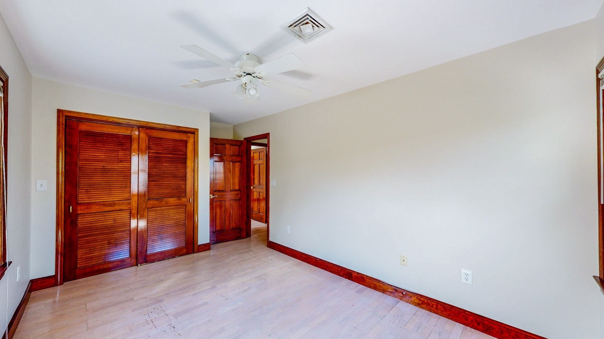 298 River St # 298 Property Photo 21