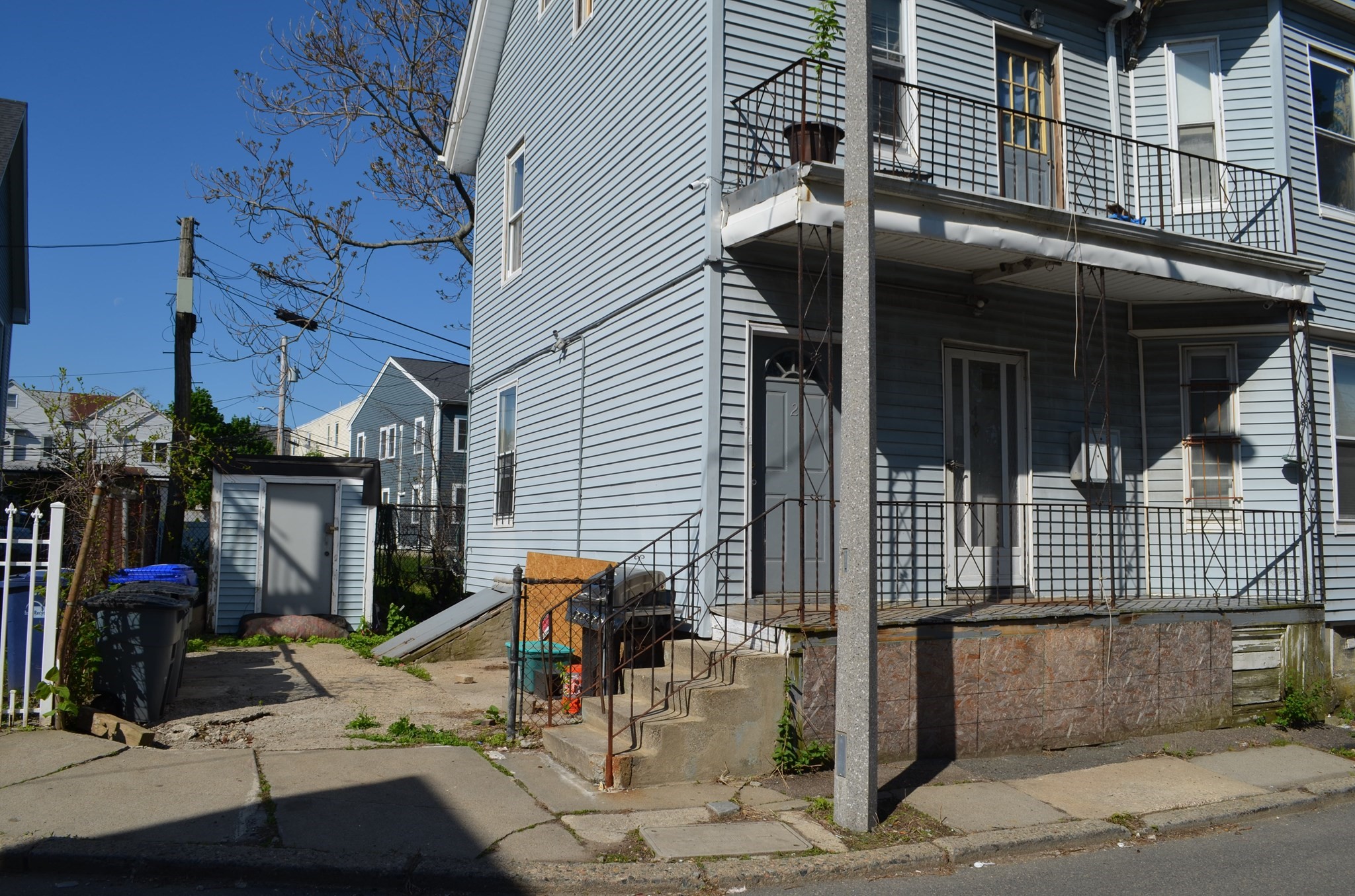 2-4 Howard Pl Property Photo 2