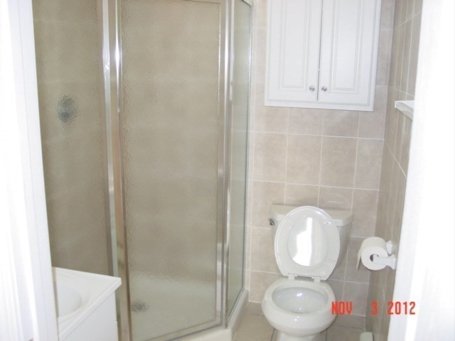 545 Revere St Property Photo 5