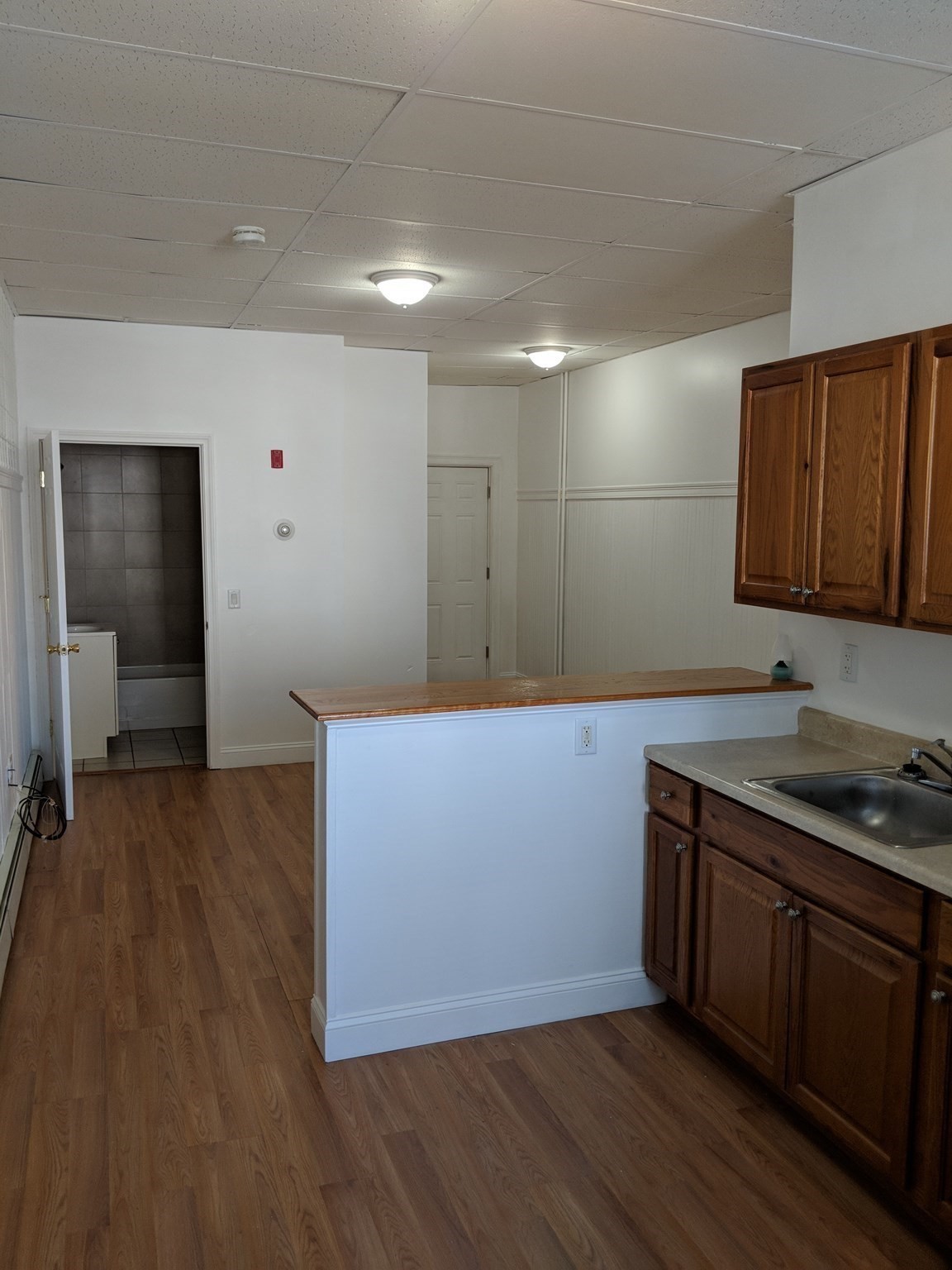 545 Revere St Property Photo 9
