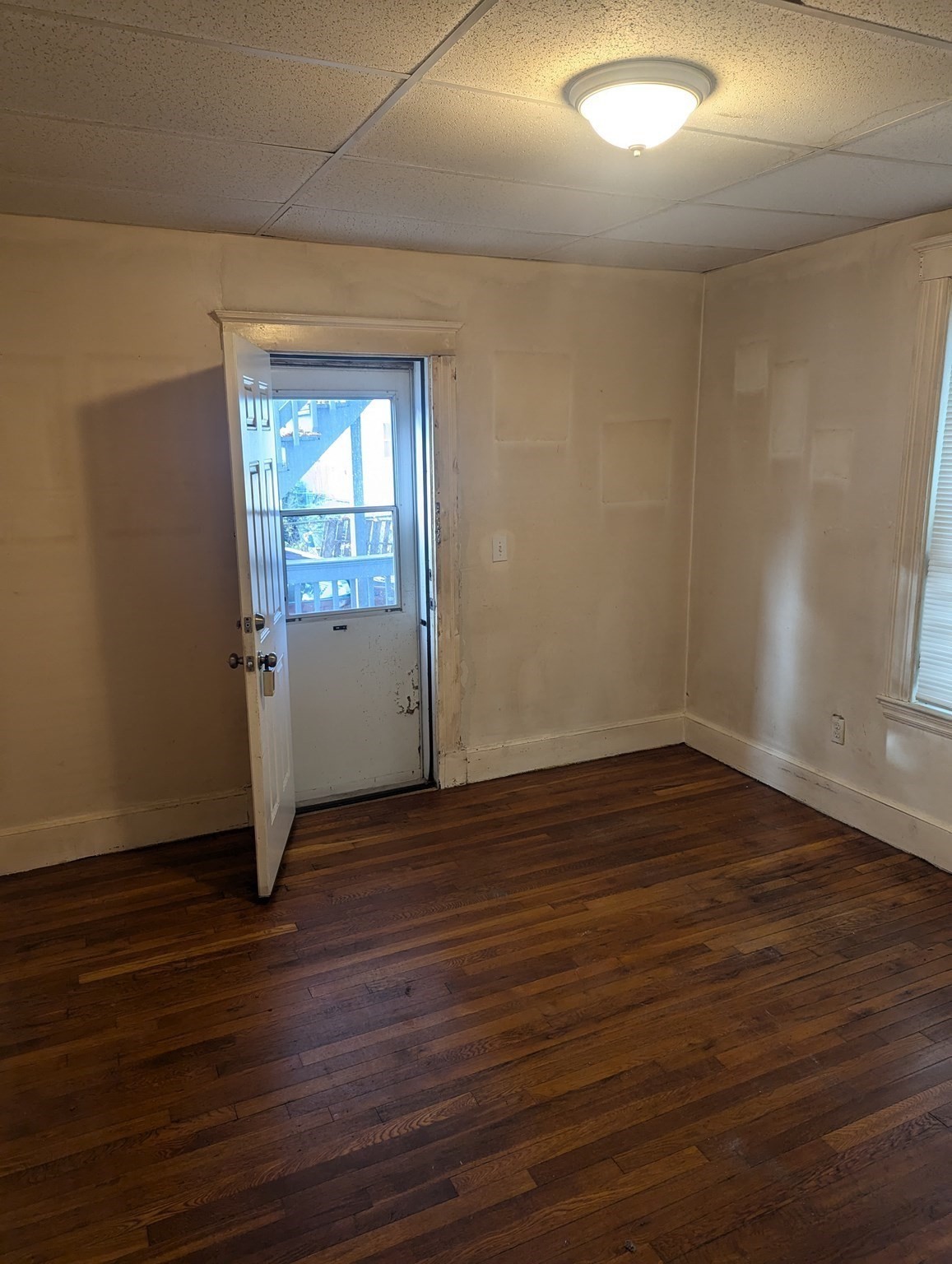 545 Revere St Property Photo 15