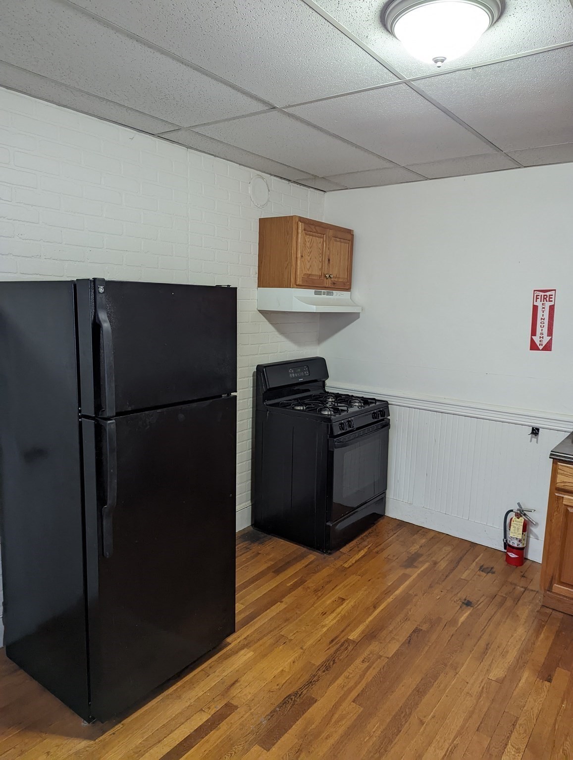 545 Revere St Property Photo 25