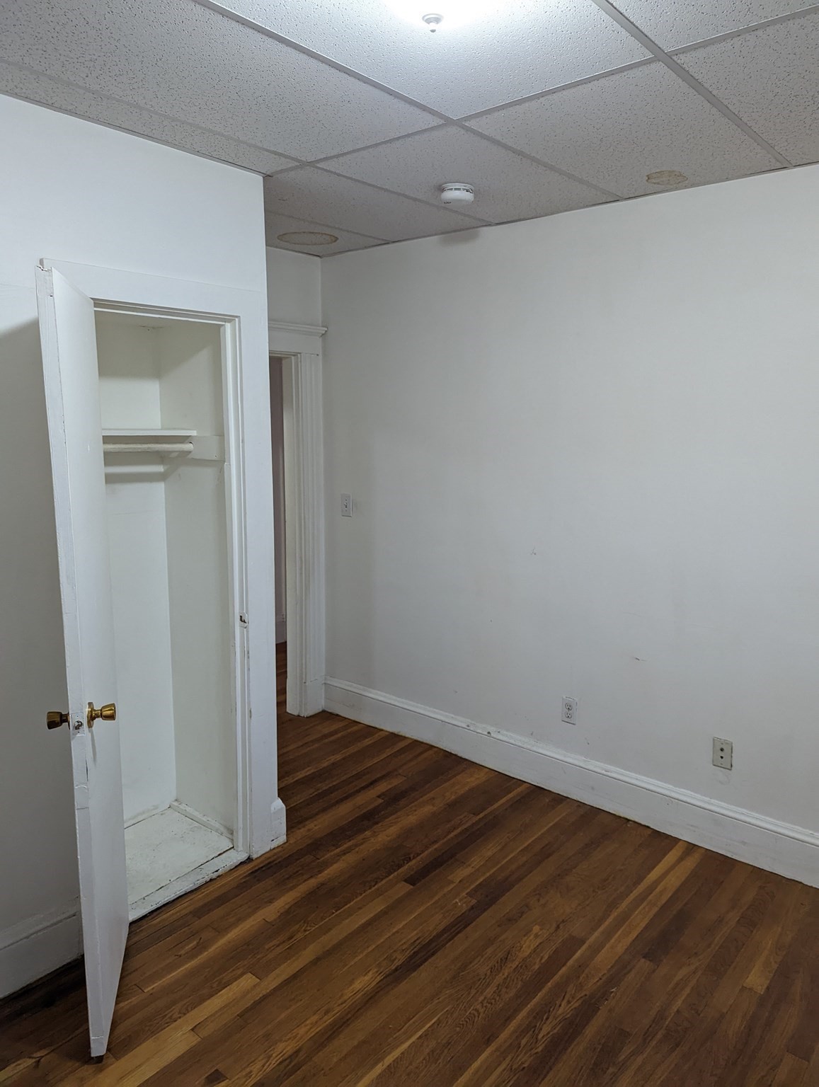 545 Revere St Property Photo 34