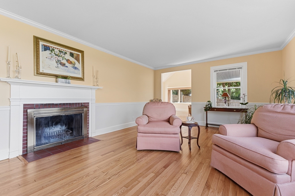 122 Deerfoot Rd Property Photo 9