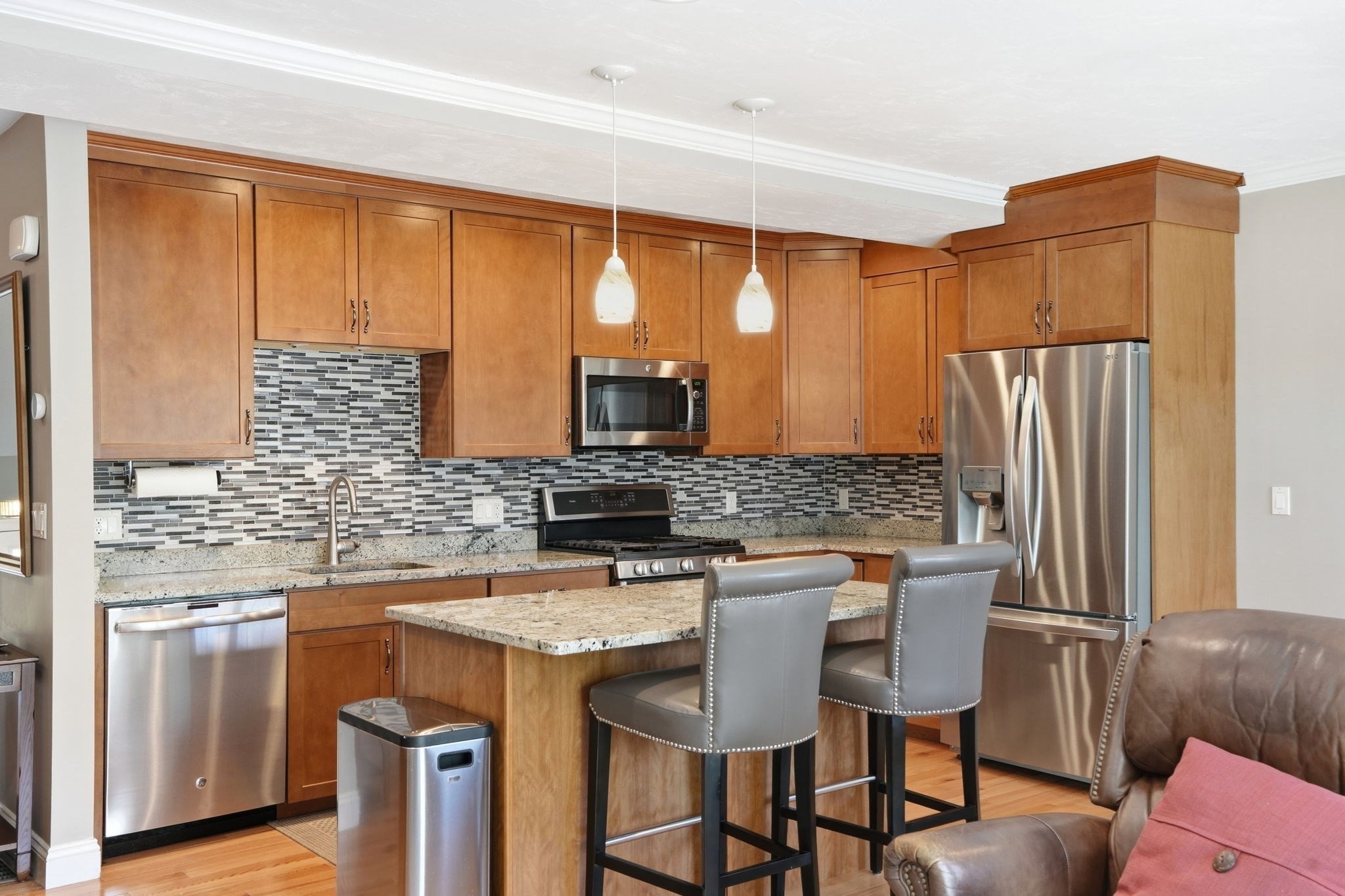 60 Lenox St # 11 Property Photo 4